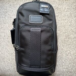 Brand New TUMI Alpha SLING BAG In black